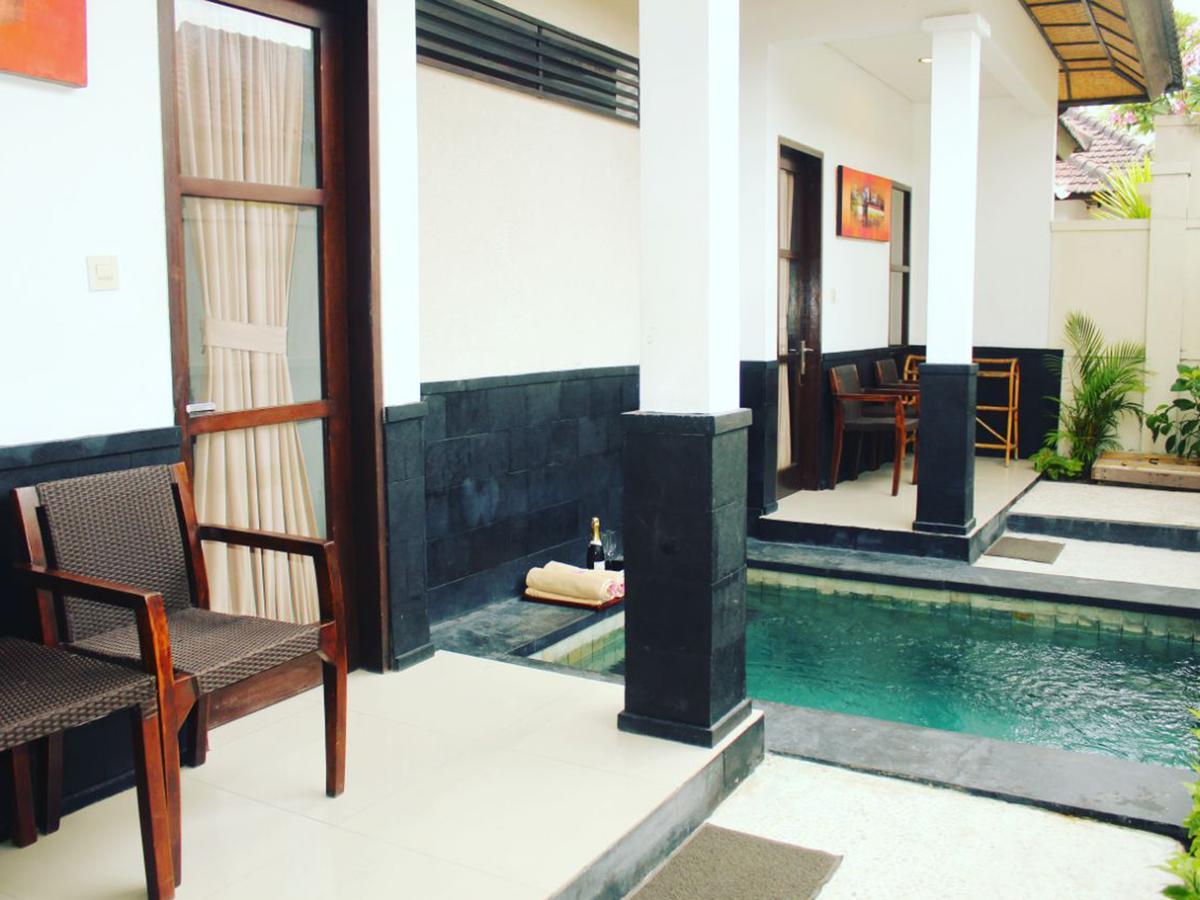 Black Penny Villas กีลีตราวางัน ภายนอก รูปภาพ